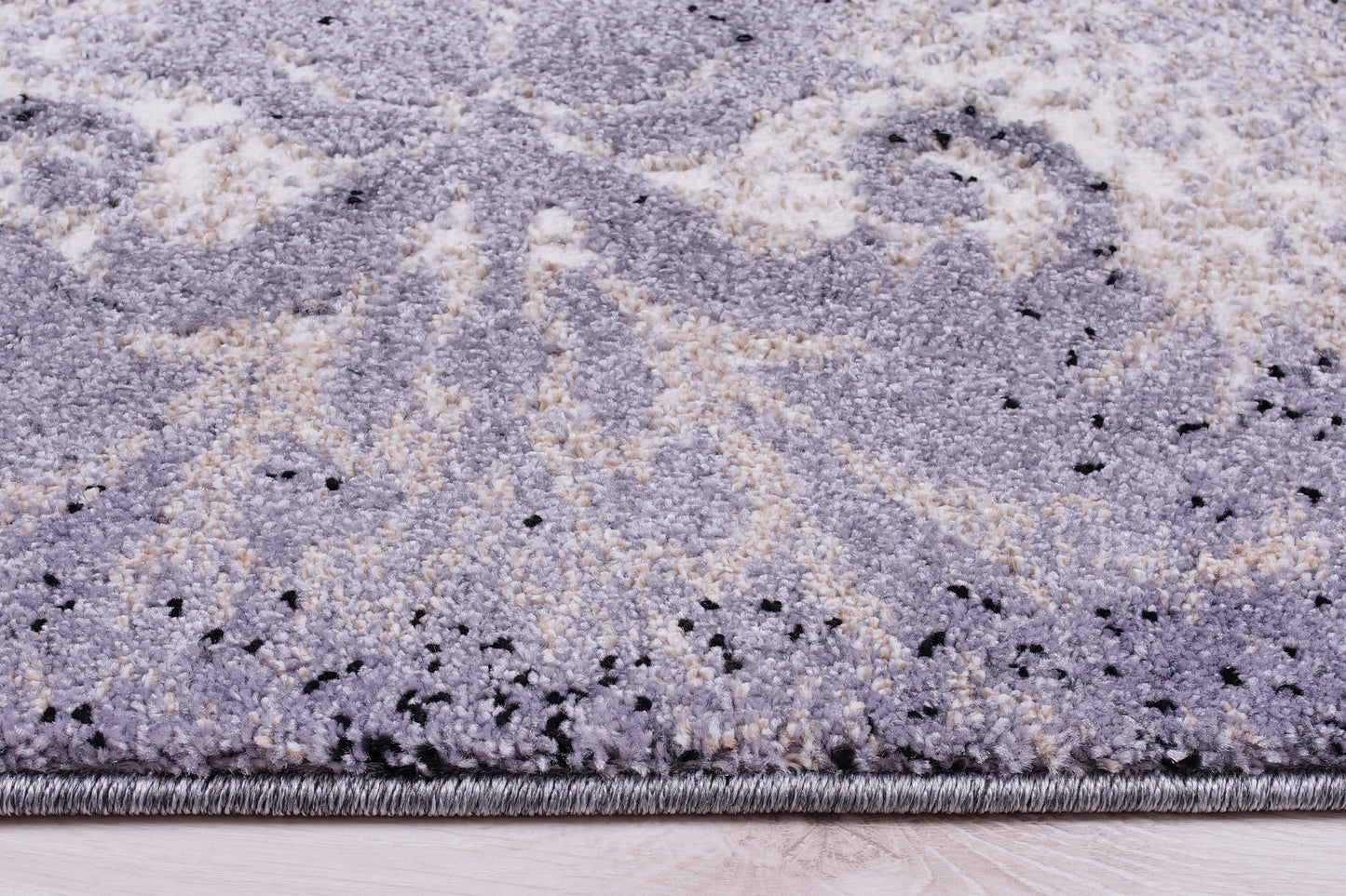 Everest Collection Milan Classic Damask Style Soft Beautiful RUG in Gray and Black