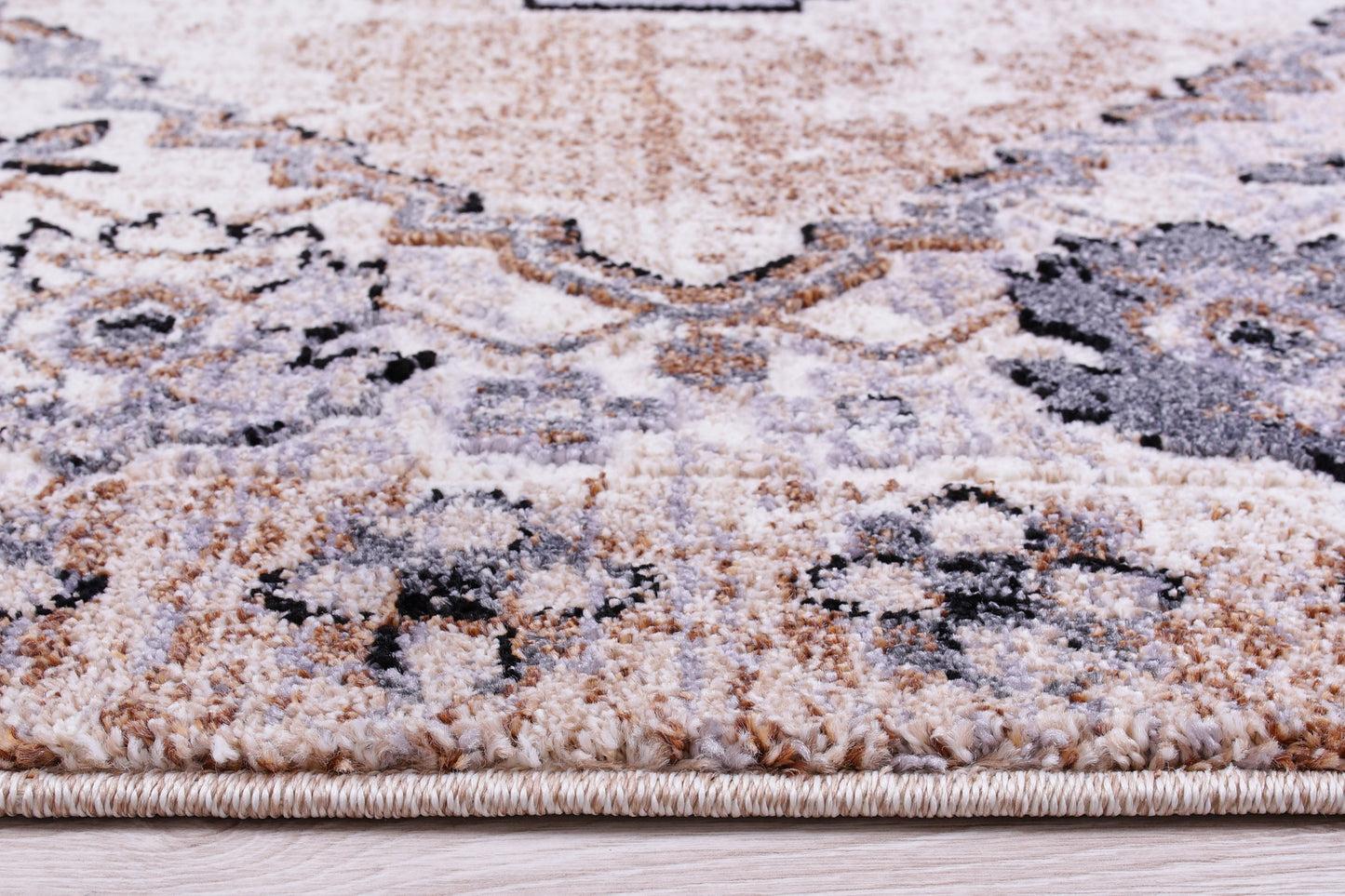 Everest Collection Chania Traditional European Durable Soft Beige and Cream rug