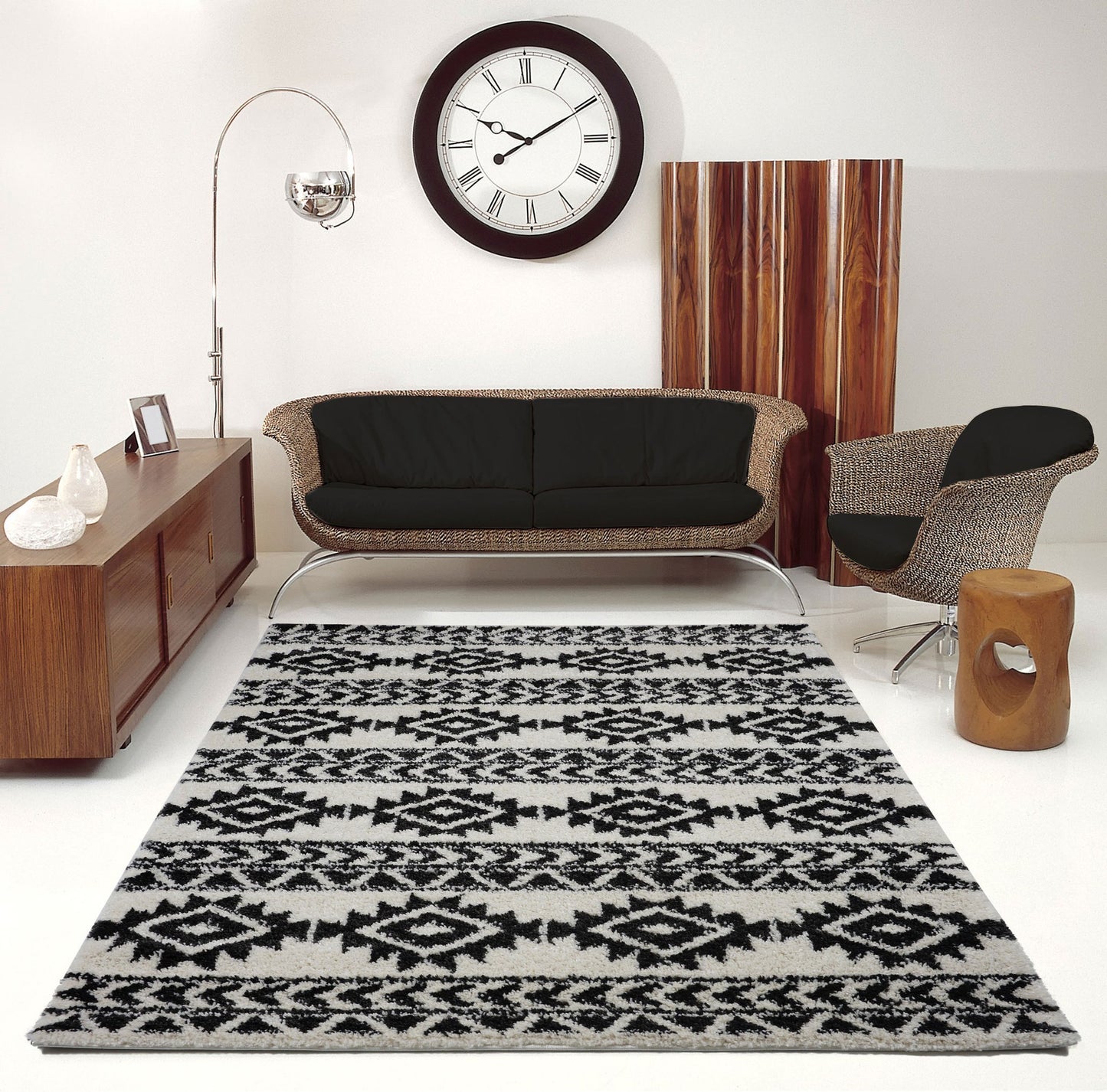 American Native Ivory Shaggy Area Rug