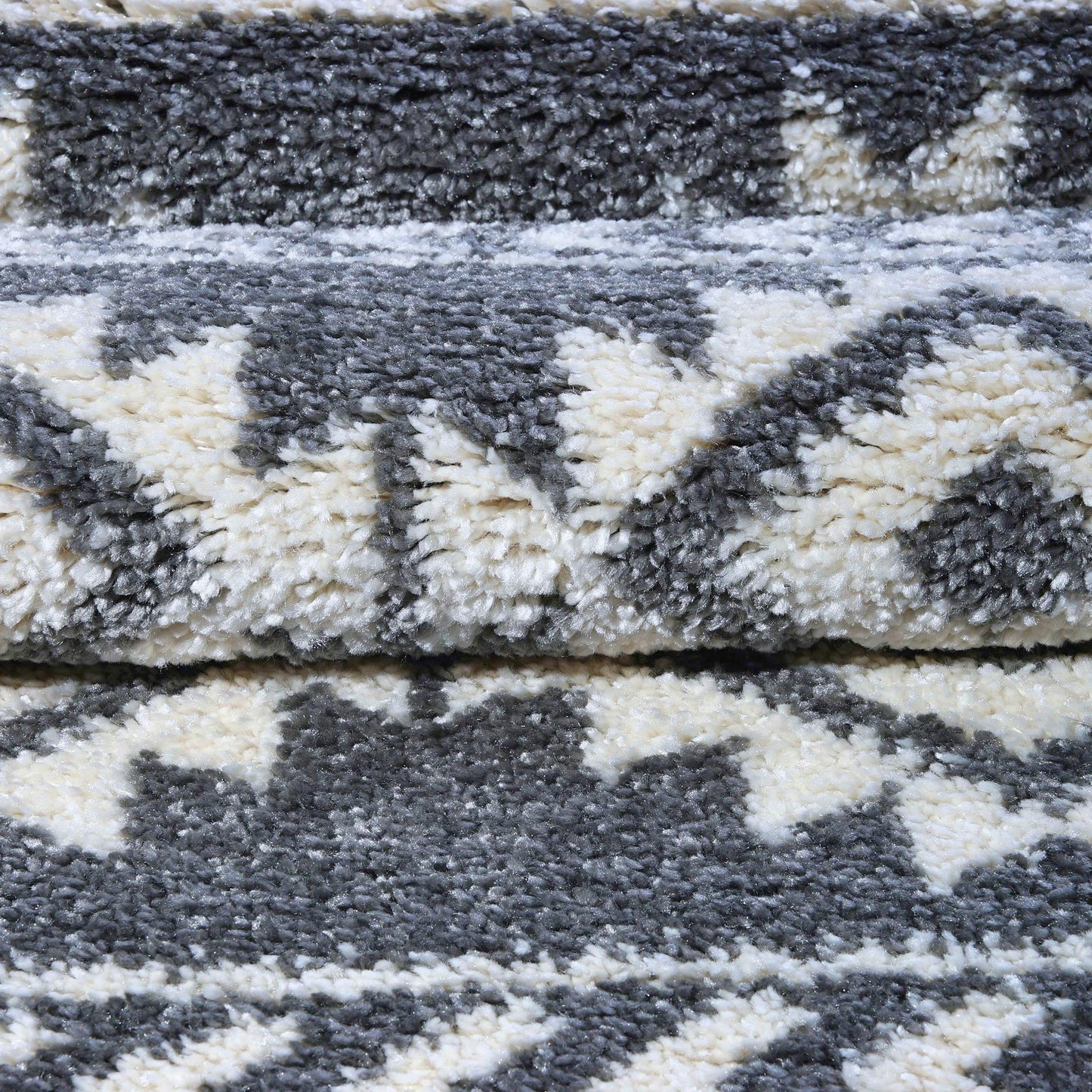 American Native Ivory Shaggy Area Rug