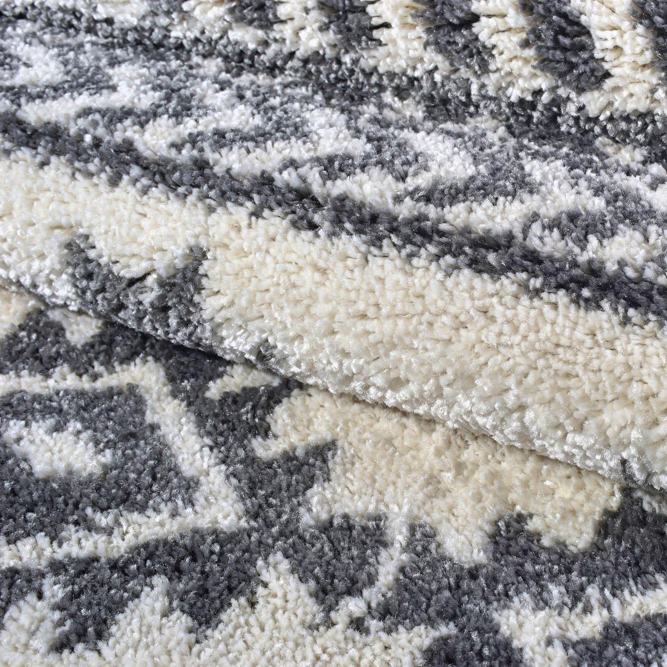 American Native Ivory Shaggy Area Rug