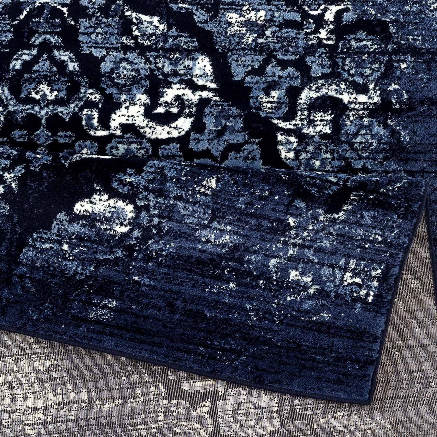 Kentucky Navy Blue Traditional Area Rug