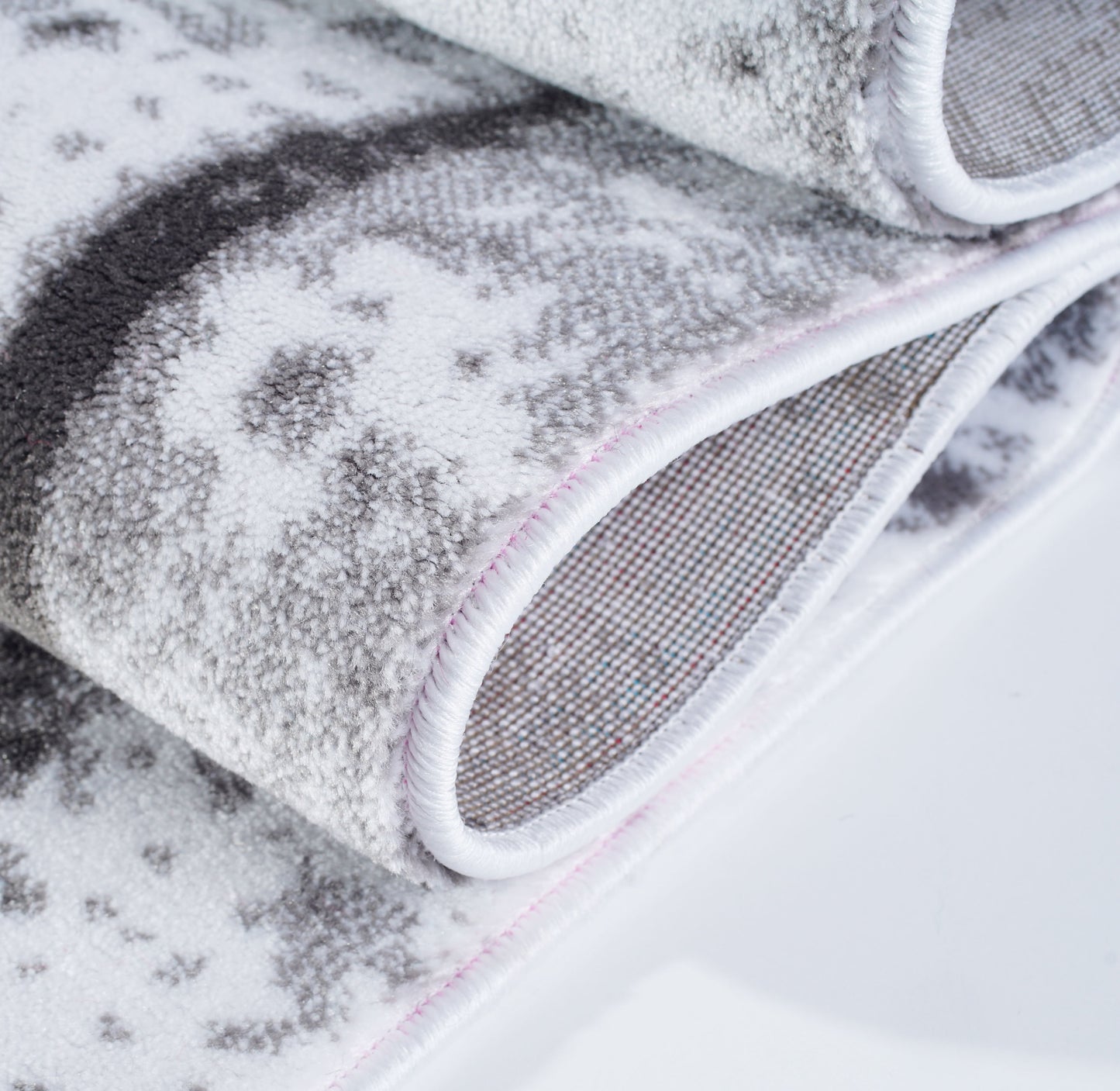 Anise Grey Cream Area Rug -