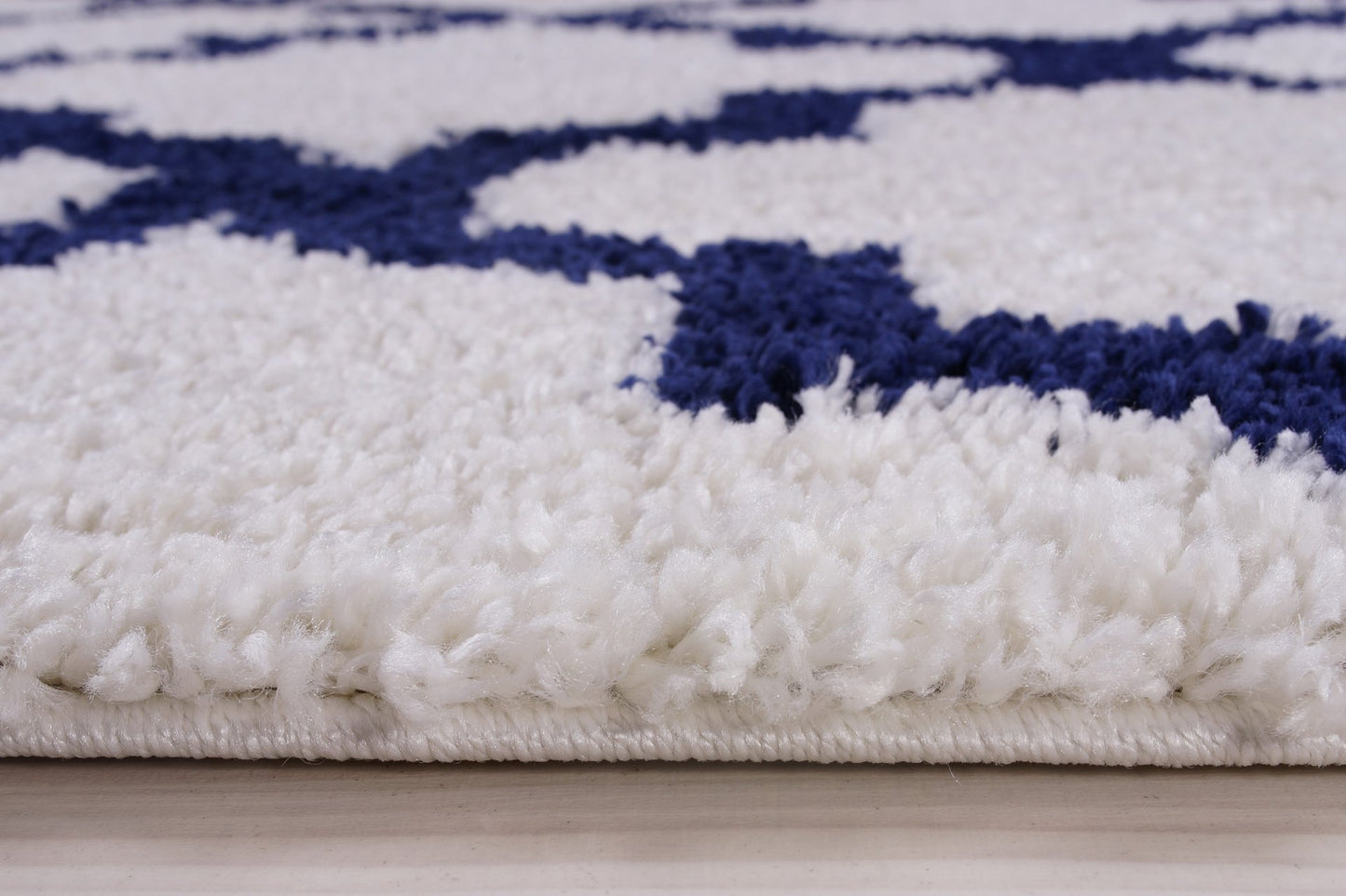 Grant Shaggy Abstract Polypropylene Small Mat Doormat Rug in Dark Blue White