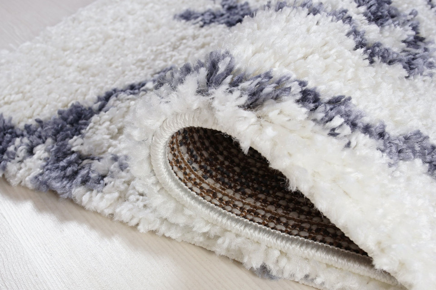 Shaggy Rabat Abstract Pattern Sustainable Spirals Style Indoor Big Runner Rug, White/Dark Gray,