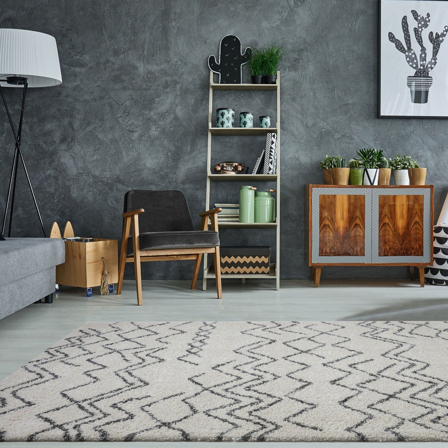 Shaggy Moroccan Ivory Grey Area Rug -