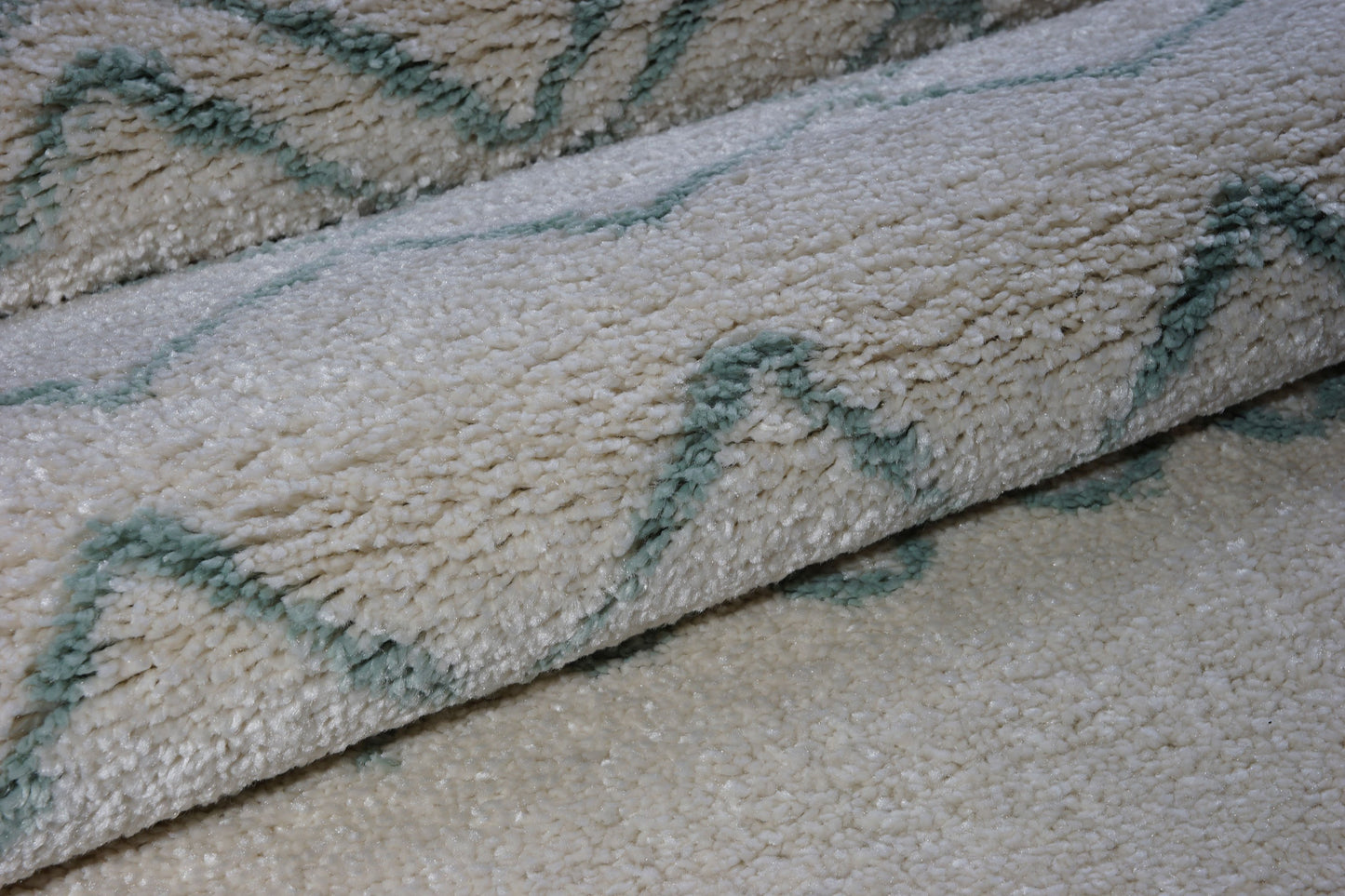Shaggy Moroccan Ivory Aqua Green Area Rug -