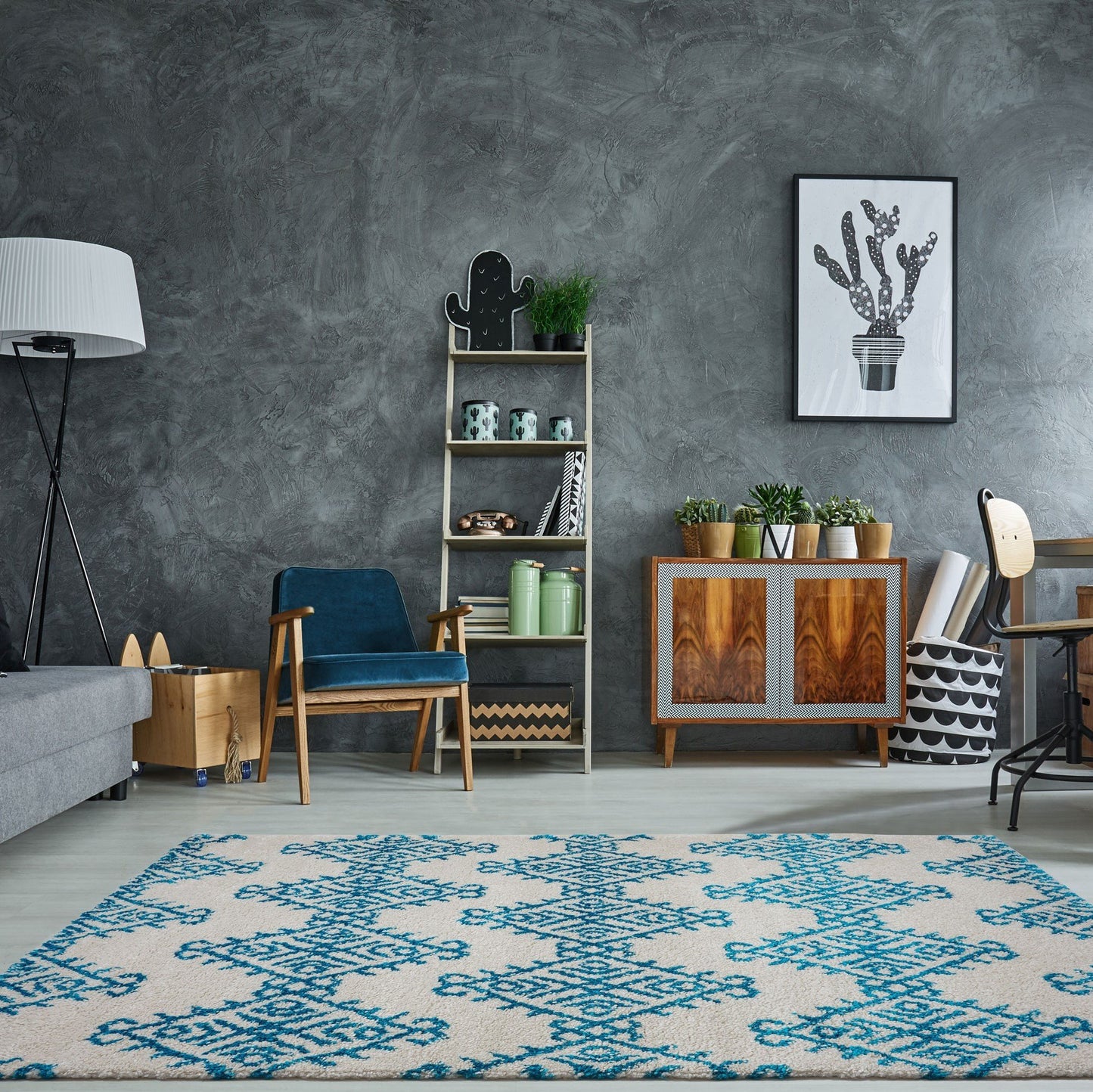 Oriental Motif Ivory Turquoise Shaggy Area Rug -