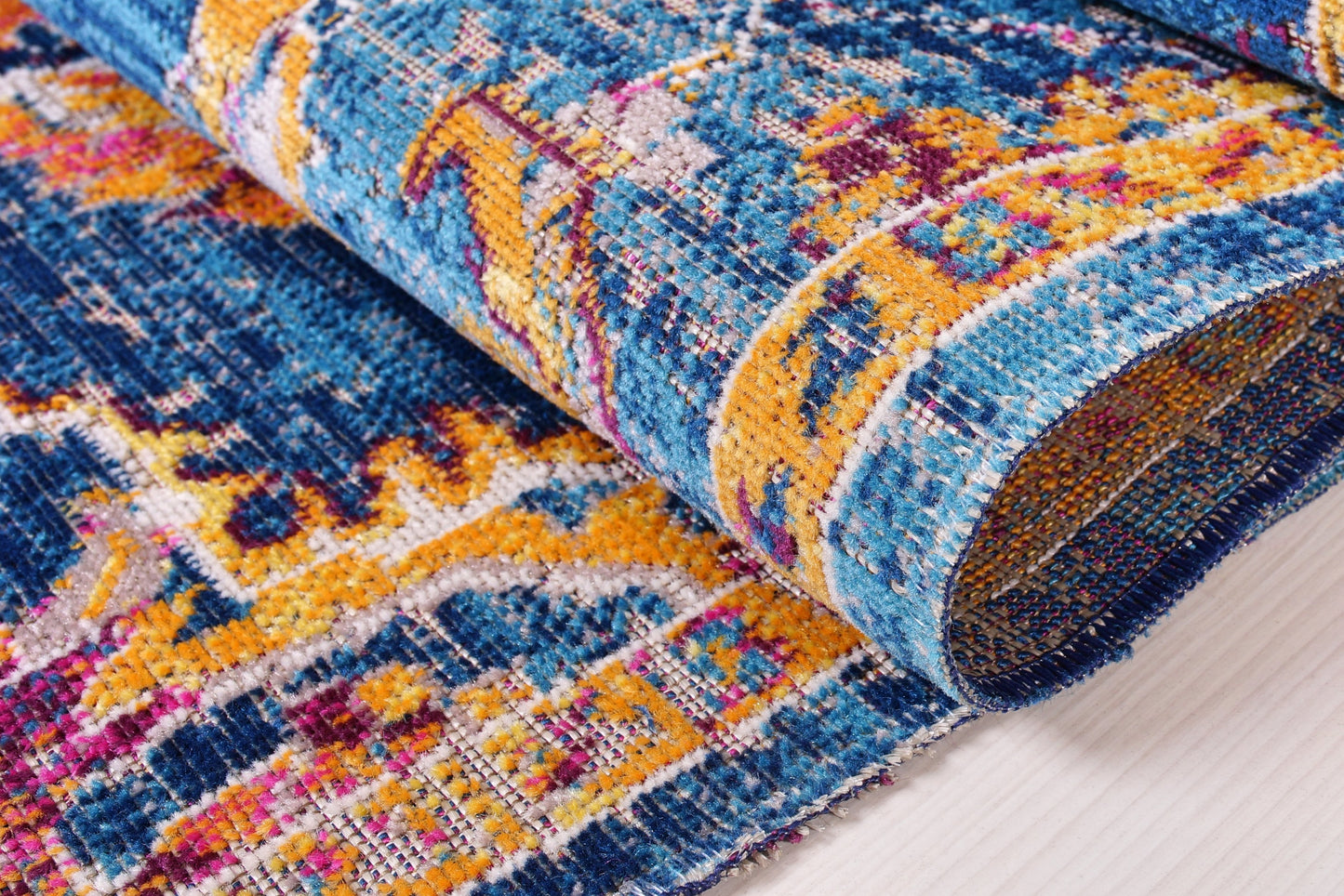 Tremont Dark Blue Traditional Indoor/Outdoor Area Rug