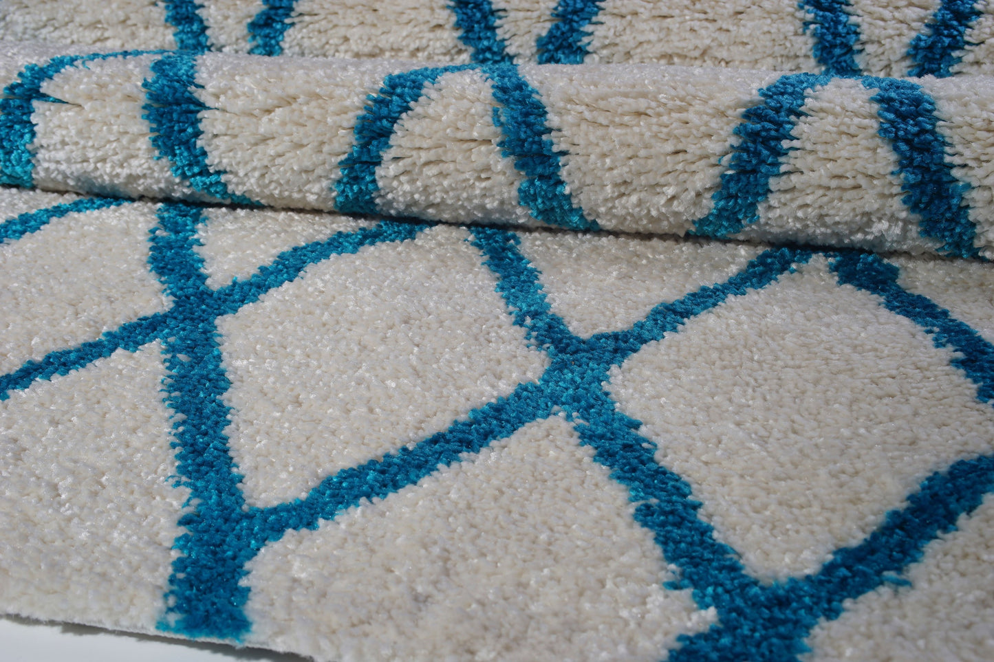 Toronto Trellis Ivory Turquoise Area Rug -