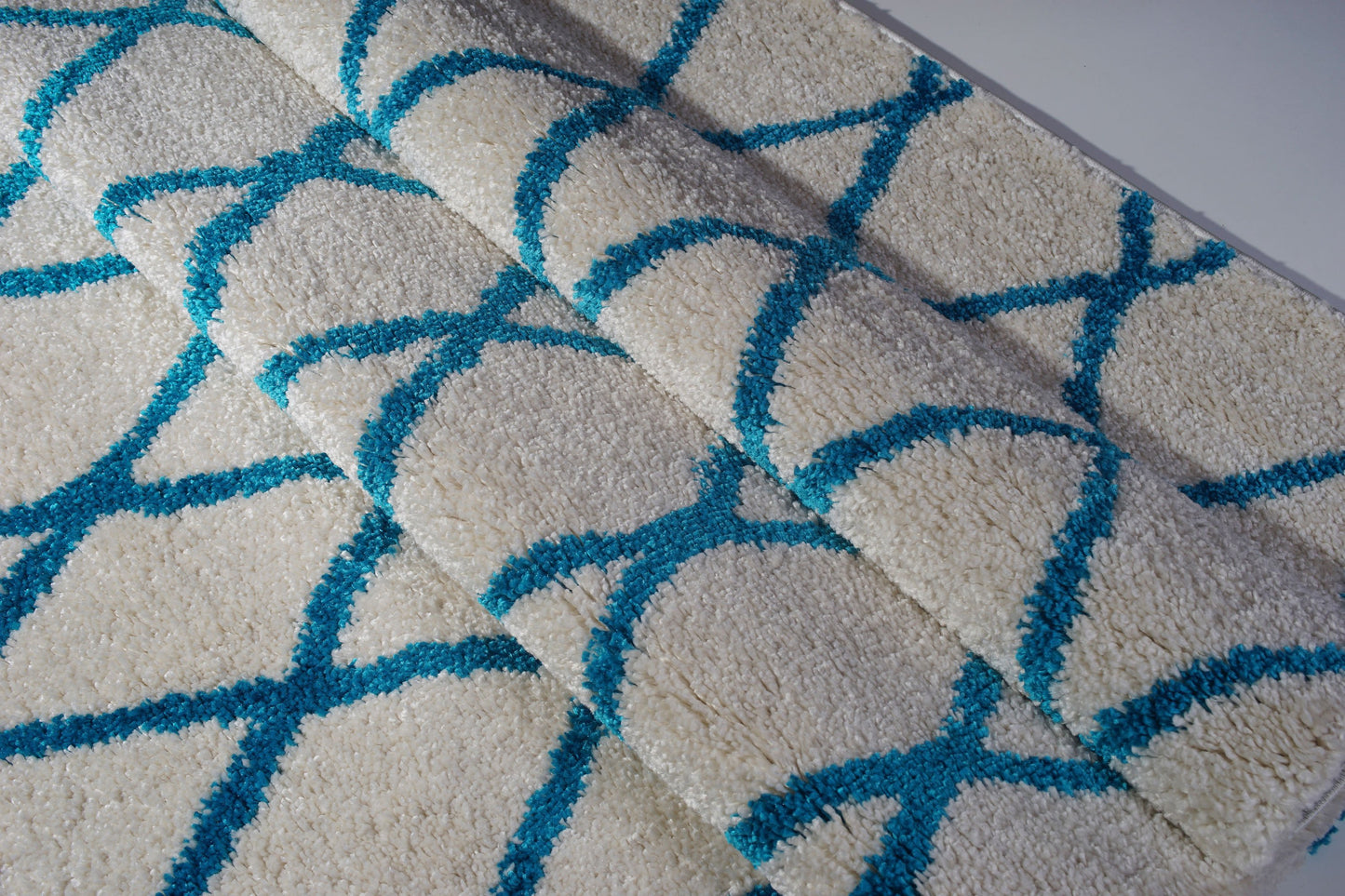 Toronto Trellis Ivory Turquoise Area Rug -