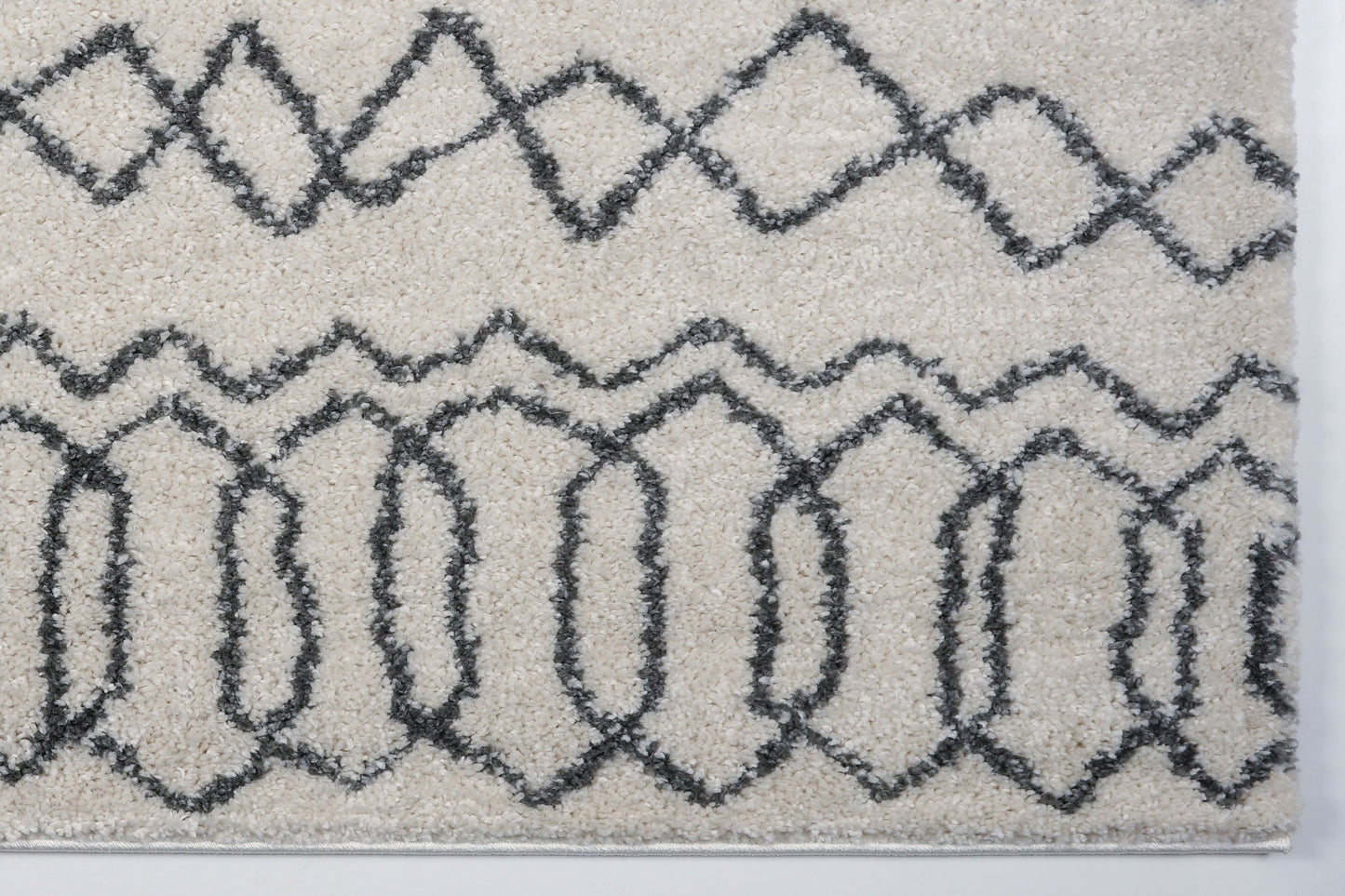 Shaggy Ivory Grey Vancouver Area Rug -