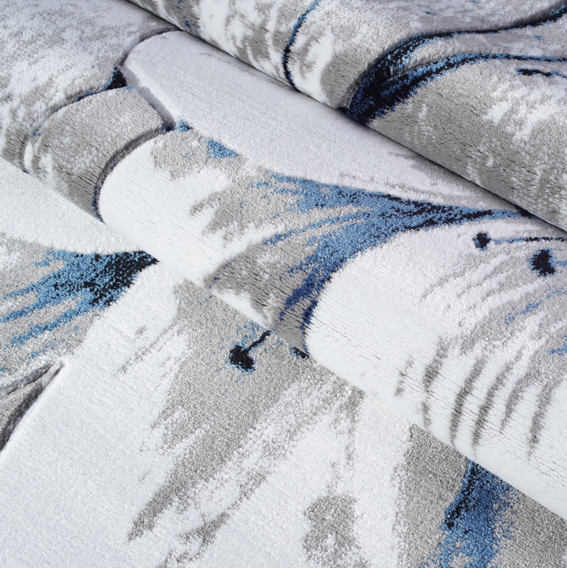 Gray Blue Tulips Design Area Rug