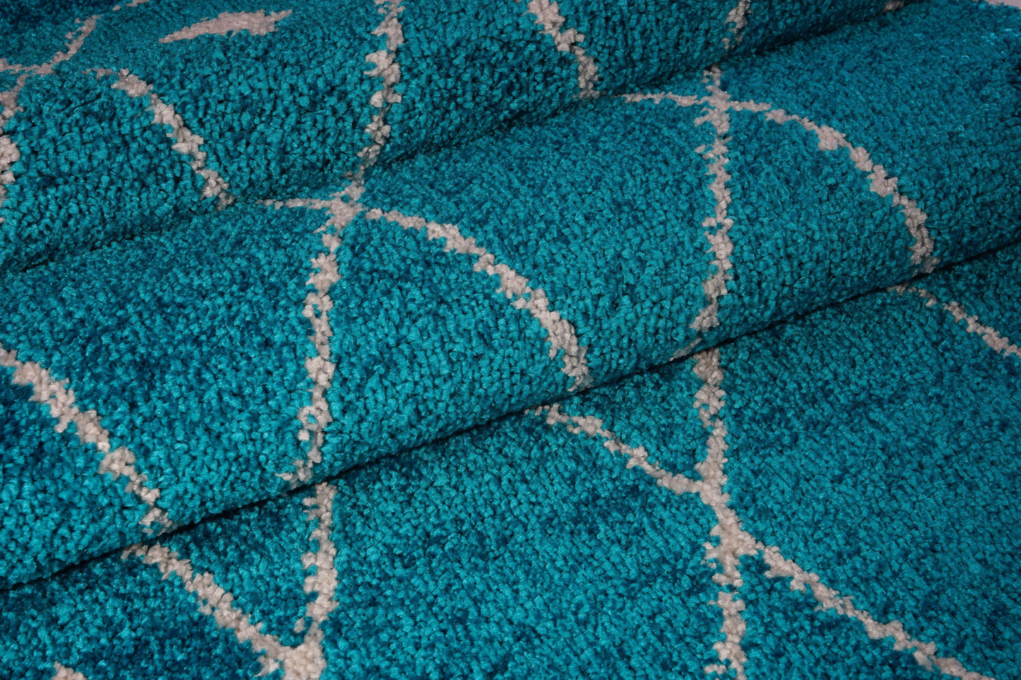 Victoria Trellis Turquoise Ivory Shaggy Area Rug -