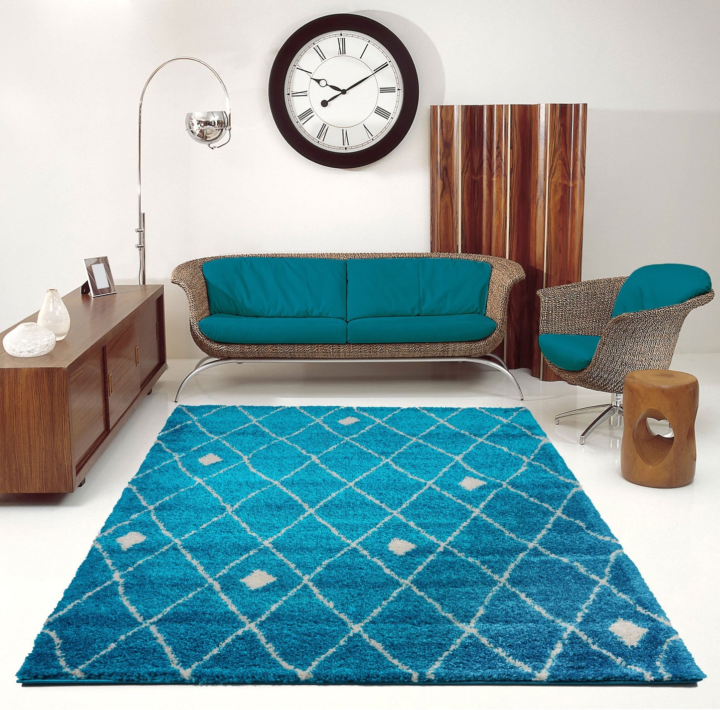 Victoria Trellis Turquoise Ivory Shaggy Area Rug -