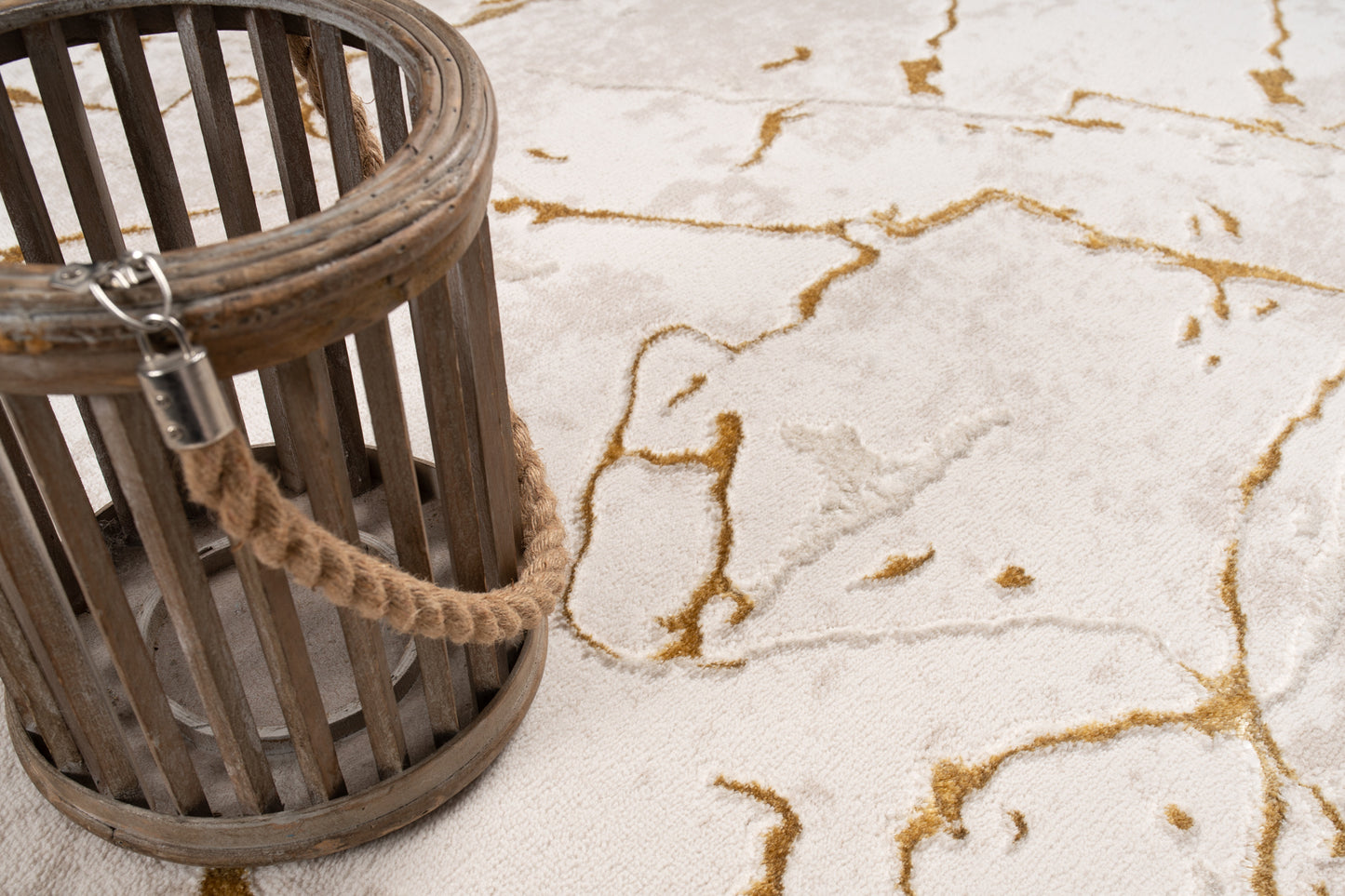 LaDole Rugs Abstract Modern Minimalist Contemporary Rug - Luxury Premium Carpet for Living Room, Bedroom, Office, Entrance, and Hallway - Gold and Beige