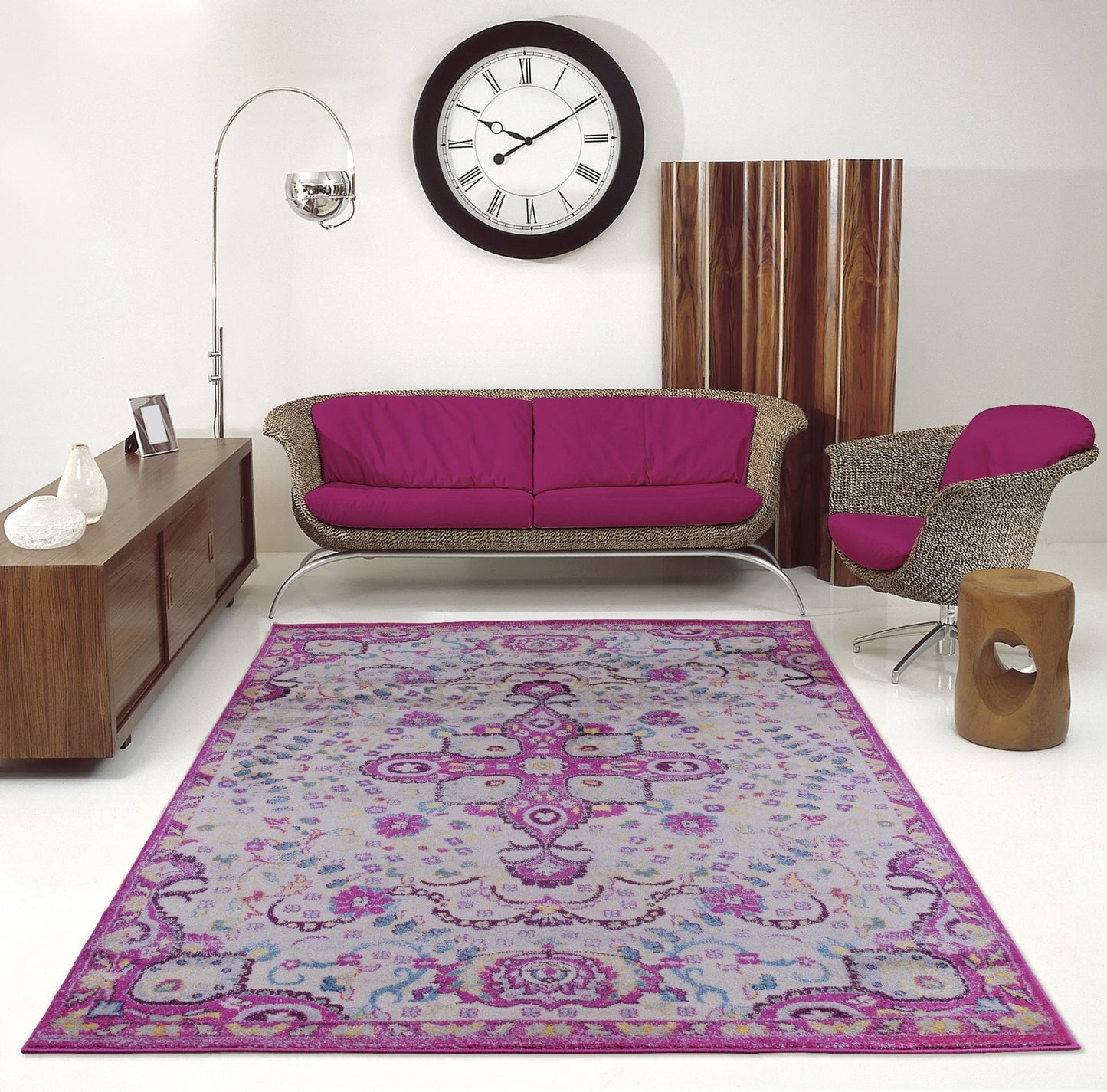 Darcy Persian Traditonal Design Beautiful Durable Soft Indoor Mat Carpet in Pink