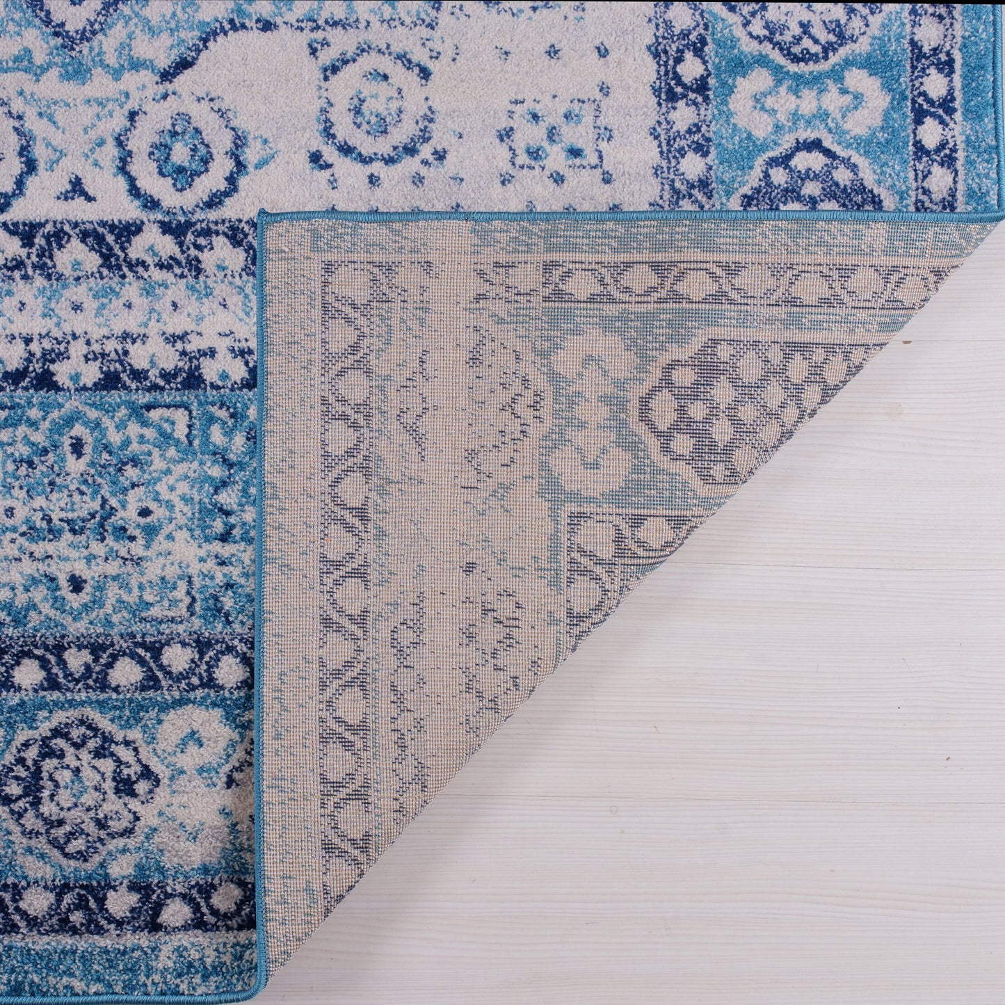 Zosia Traditional Style Diamond Design Polypropylene Turkish Mat Carpet in Blue